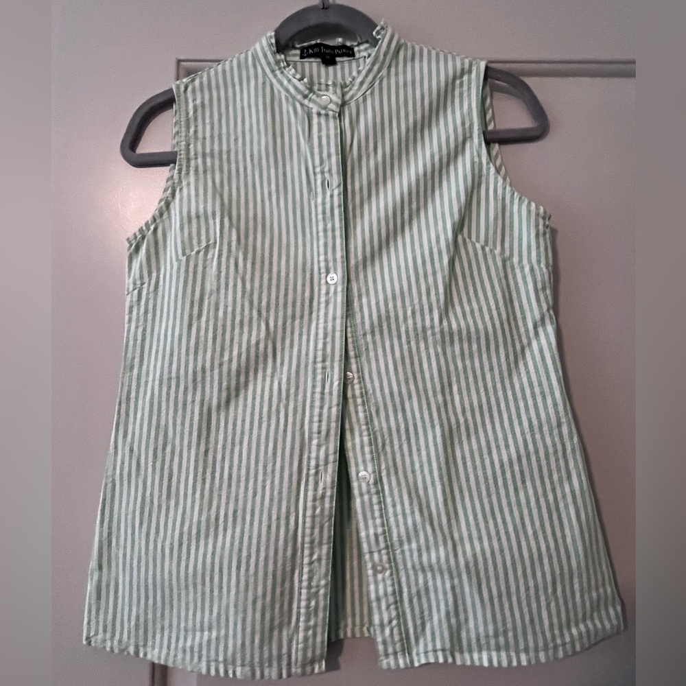 Kiel James Patrick Green and White Striped Sleeveless Button-Down Top